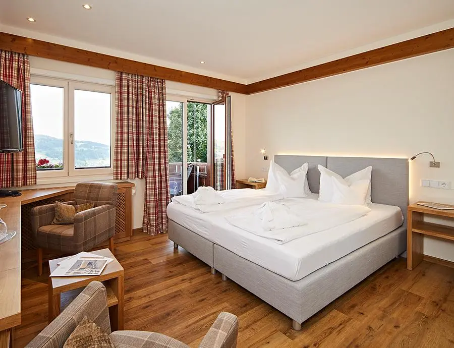 DZ_Hochgrat_Schlafzimmer_Hotel_Birkenhof_Oberstaufen_Allgaeu