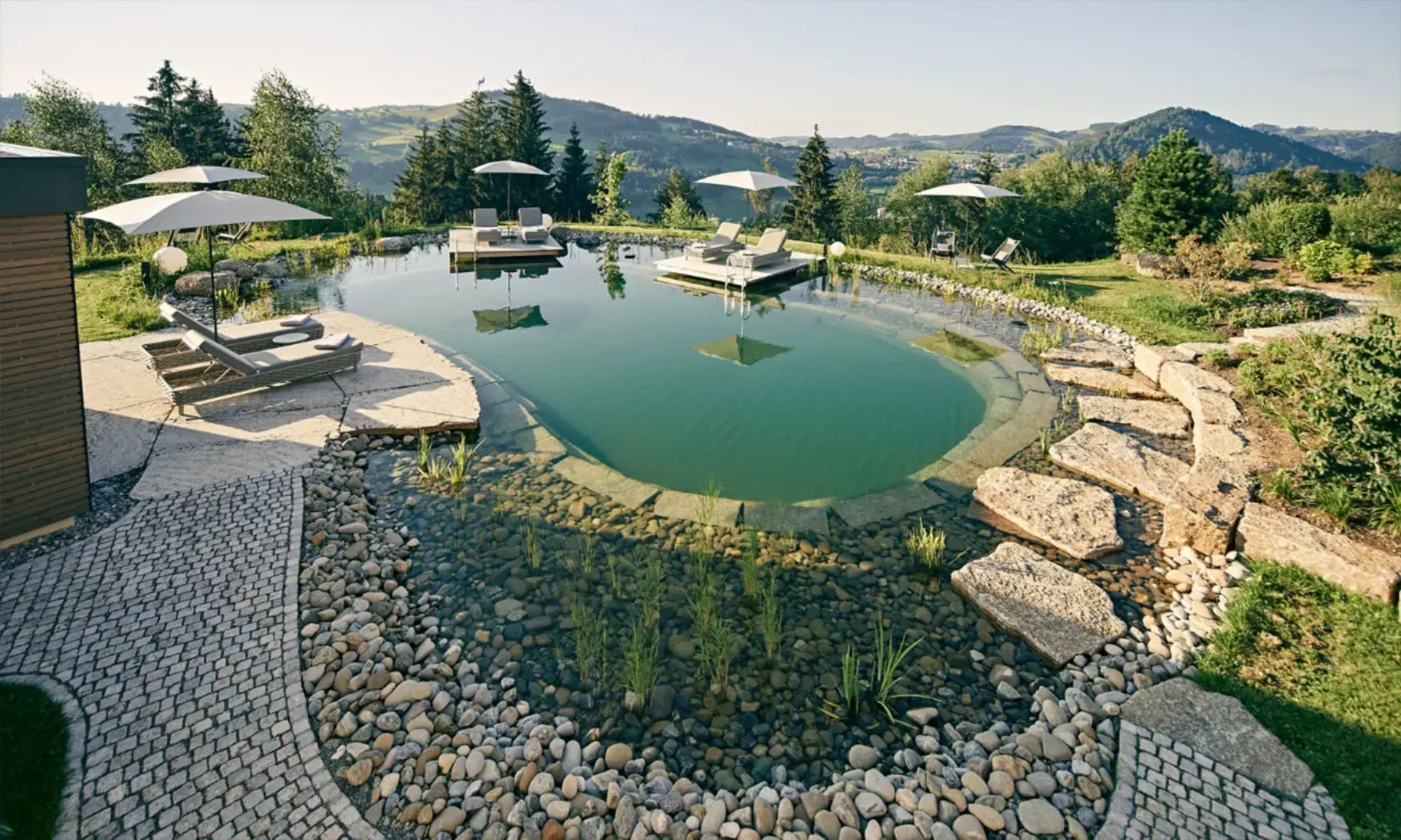 Naturteich des Hotel Birkenhof Oberstaufen Allgaeu