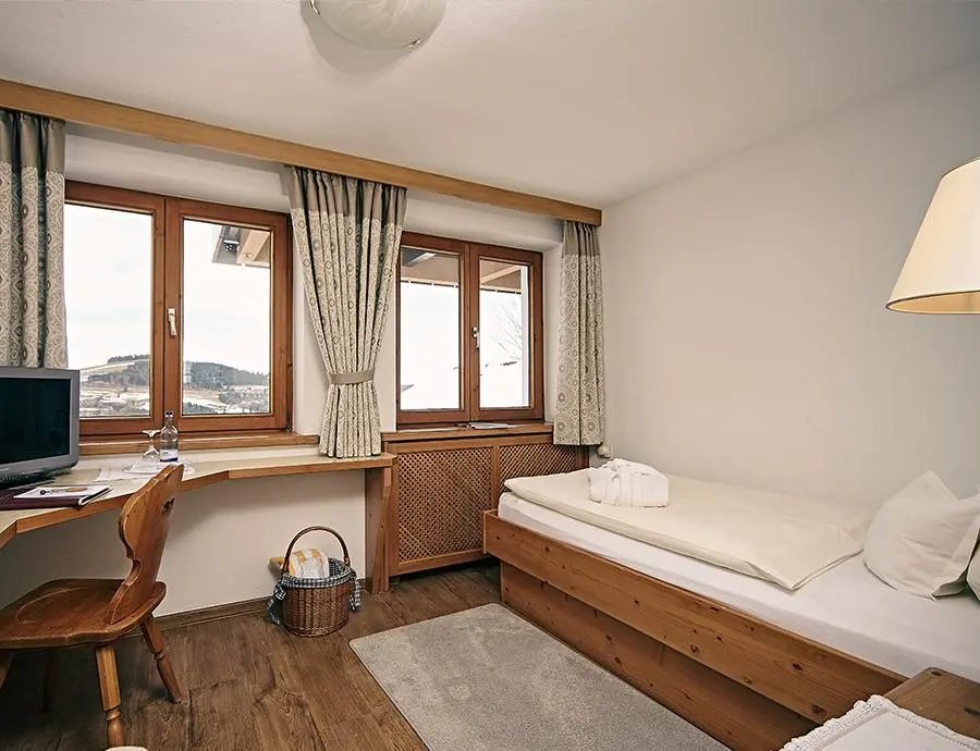 EZ_Staufen_Bett_Hotel_Birkenhof_Oberstaufen_Allgaeu